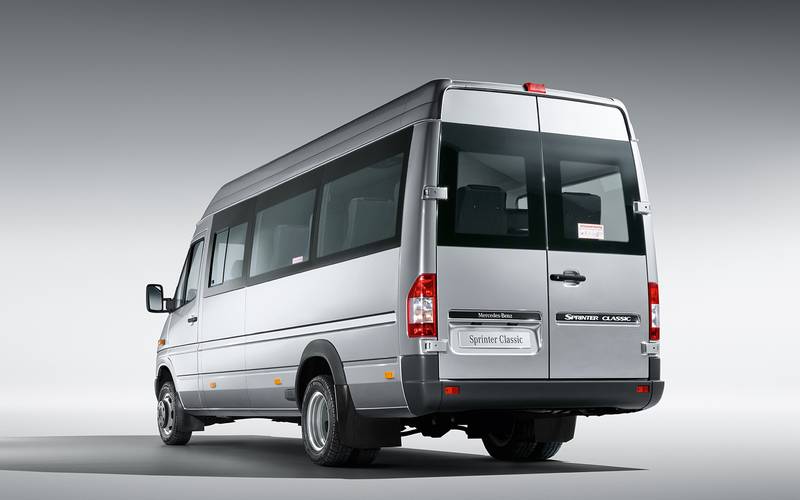 Фото автомобиля Mercedes-Benz Sprinter Classic микроавтобус