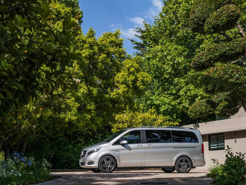 Фото автомобиля Mercedes-Benz V-Класс (2014)