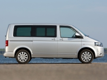 Фото Volkswagen Multivan  №2